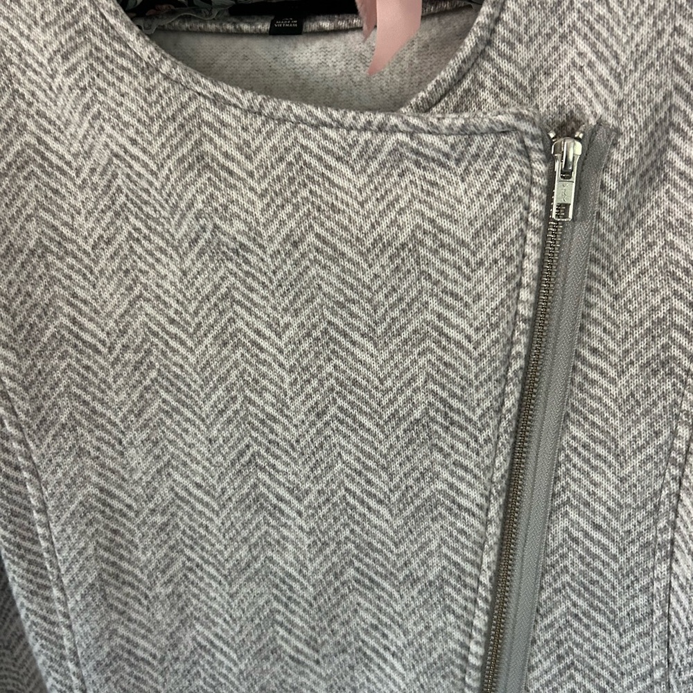 Banana Republic Women's Cream Herringbone Coat - Picture 5 of 8